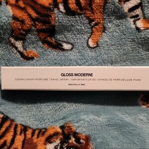Gloss Moderne Travel Spray- Nouvelle Âme